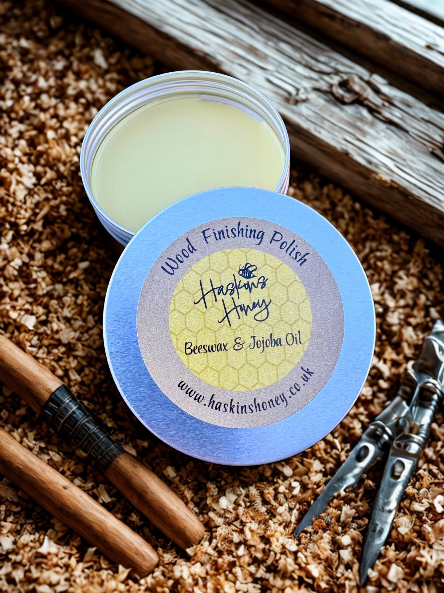 Traditional Wood Finishing Polish